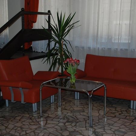 Pokoje Goscinne Korona Krakow Exterior photo